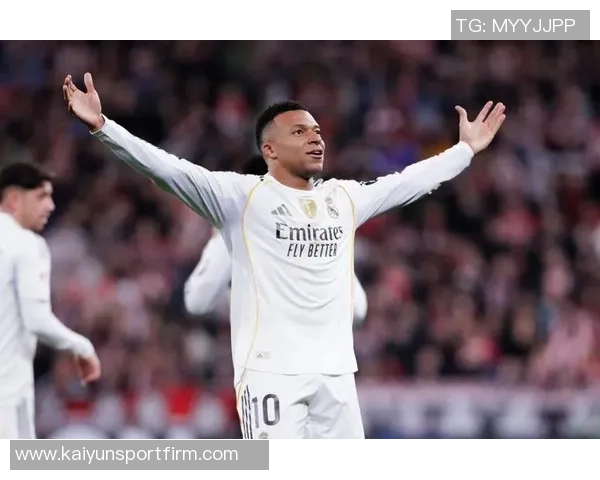 皇马公布对阵阿拉维斯大名单姆巴佩领衔维尼修斯赫伊森同场竞技 皇马公布对阵阿拉维斯大名单姆巴佩领衔维尼修斯赫伊森同场竞技