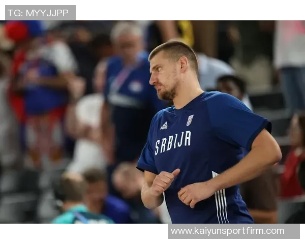 约基奇半场表现平平4次失误影响球队仅得7分6板6助1断