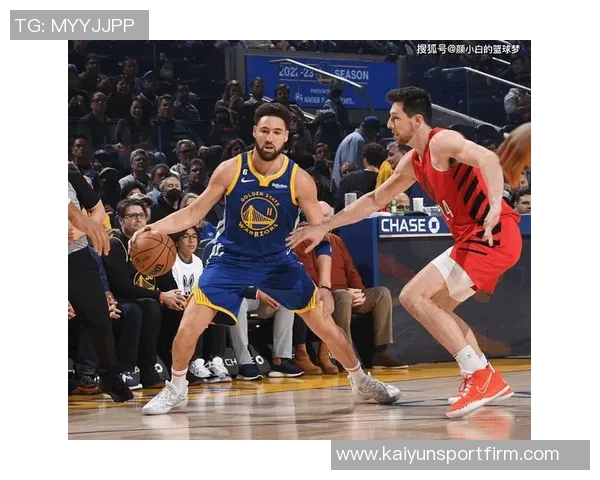 克莱汤普森生涯达成17000分里程碑临时总经理芬利亲自赠送比赛用球