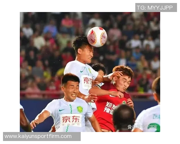 国安主帅解释半场换三人意图在于调整战术以扭转局势