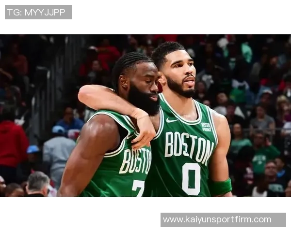 埃文弗格森在对阵凯尔特人比赛中半场双响创下个人欧战首球纪录