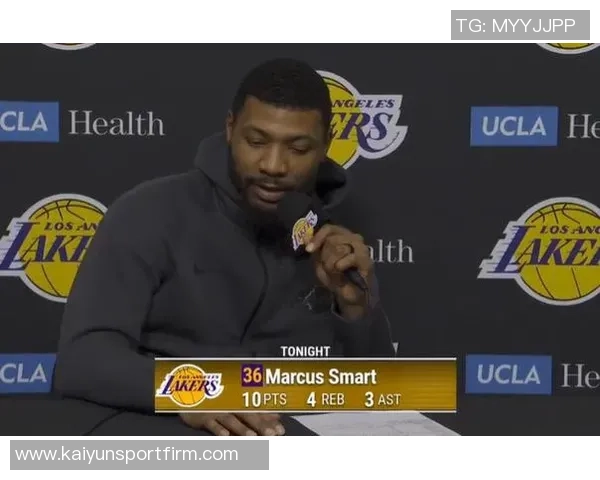 斯玛特今日表现出色教会黄蜂年轻球员防守的真谛 斯玛特今日表现出色教会黄蜂年轻球员防守的真谛