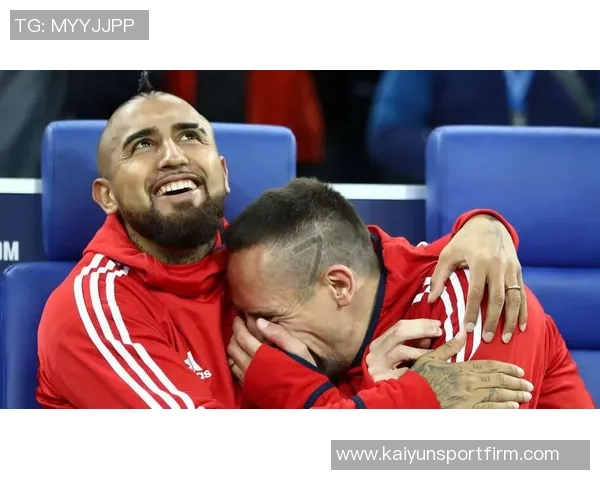 里贝里重返米兰训练基地与球迷互动官方社交媒体热情欢迎他回归